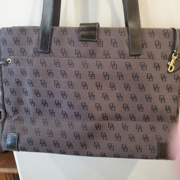 LARGE Dooney & Bourke bag - Picture 9 of 9